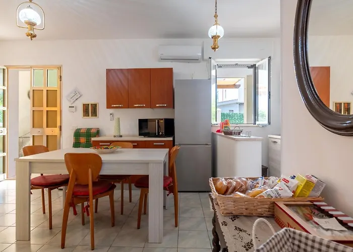 Minetta * Лепорано